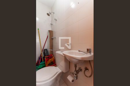 Apartamento à venda com 180m², 3 quartos e 4 vagasBanheiro de Serviço