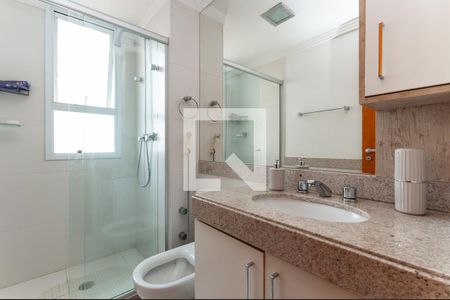 Apartamento à venda com 180m², 3 quartos e 4 vagasBanheiro da Suíte