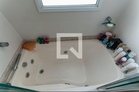 Apartamento à venda com 180m², 3 quartos e 4 vagasBanheiro da Suíte 3