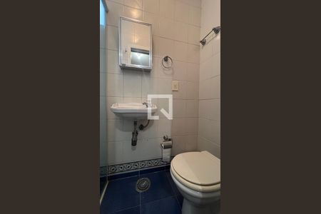 Apartamento à venda com 110m², 2 quartos e 1 vaga Apartamento à venda com 110m², 2 quartos e 1 vagaBanheiro 2