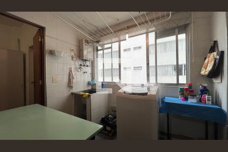 Apartamento à venda com 110m², 2 quartos e 1 vaga Apartamento à venda com 110m², 2 quartos e 1 vagaÁrea de Serviço