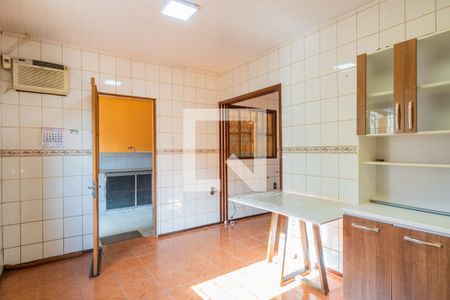 Casa à venda com 185m², 2 quartos e 2 vagas Casa à venda com 185m², 2 quartos e 2 vagasCozinha