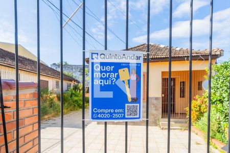 Casa à venda com 185m², 2 quartos e 2 vagas Casa à venda com 185m², 2 quartos e 2 vagasPlaca