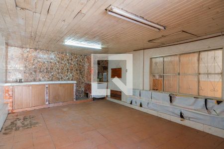 Casa à venda com 185m², 2 quartos e 2 vagas Casa à venda com 185m², 2 quartos e 2 vagasGaragem