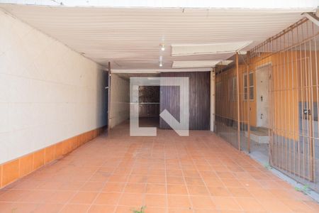 Casa à venda com 185m², 2 quartos e 2 vagas Casa à venda com 185m², 2 quartos e 2 vagasGaragem