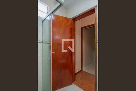 Casa à venda com 185m², 2 quartos e 2 vagas Casa à venda com 185m², 2 quartos e 2 vagasBanheiro