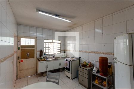 Casa à venda com 150m², 3 quartos e 2 vagasCozinha