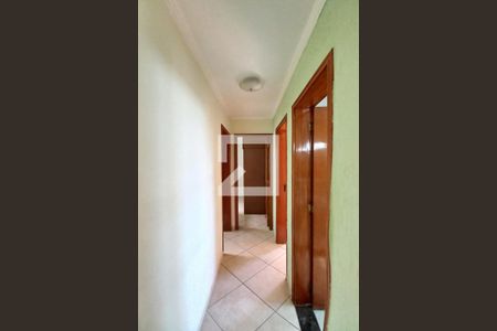 Corredor de apartamento à venda com 3 quartos, 60m² em Vila Padre Manoel de Nobrega, Campinas