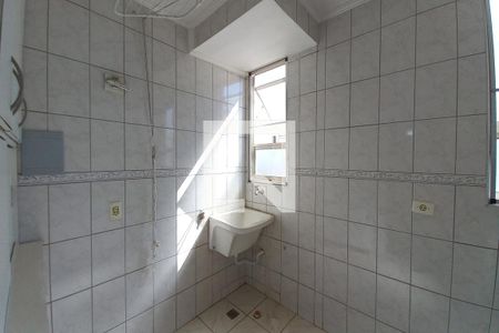 Apartamento à venda com 60m², 3 quartos e 1 vagaÁrea de Serviço