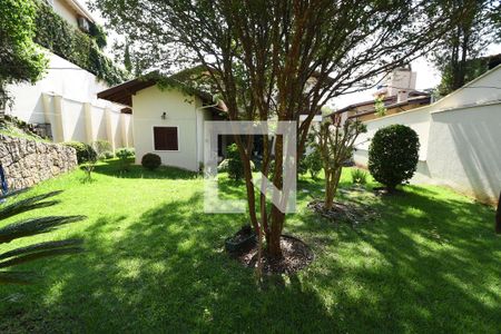 Casa de condomínio à venda com 800m², 4 quartos e 1 vagaJardim