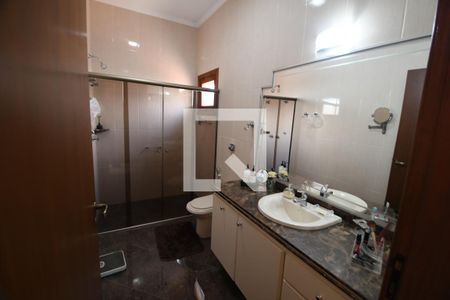 Casa de condomínio à venda com 800m², 4 quartos e 1 vagaBanheiro 2