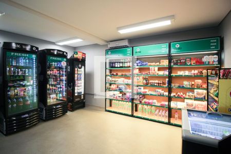 Apartamento à venda com 101m², 2 quartos e 3 vagasÁrea comum - Mercado