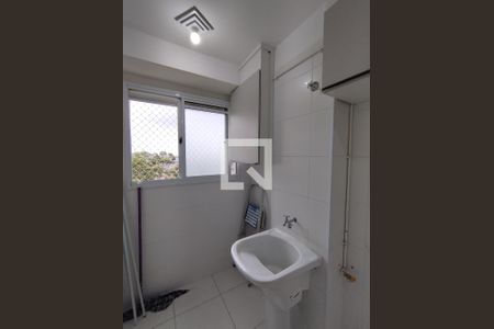 Área de Serviço de apartamento para alugar com 2 quartos, 45m² em Jardim Sao Saverio, São Paulo