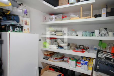 Apartamento à venda com 161m², 4 quartos e 3 vagasQuarto de serviço / Dispensa