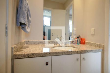 Apartamento à venda com 161m², 4 quartos e 3 vagasBanheiro das Semi Suites