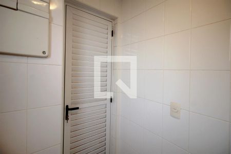 Apartamento à venda com 161m², 4 quartos e 3 vagasBanheiro de serviço