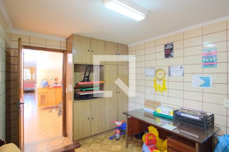 Casa à venda com 220m², 3 quartos e 5 vagasQuarto de Serviço