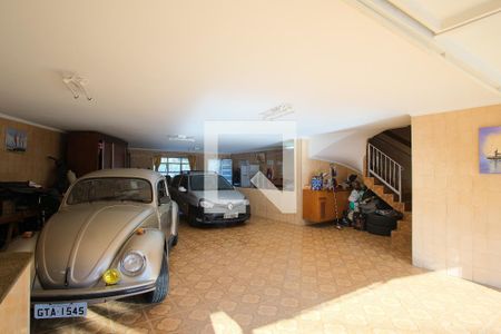 Casa à venda com 220m², 3 quartos e 5 vagasGaragem