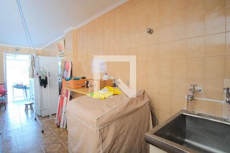 Casa à venda com 220m², 3 quartos e 5 vagasÁrea de Serviço