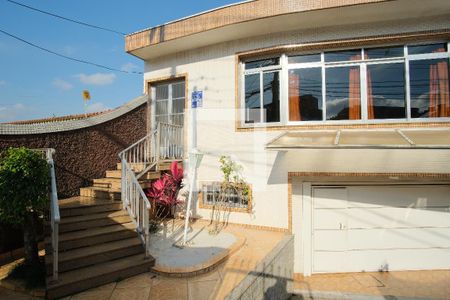 Casa à venda com 220m², 3 quartos e 5 vagasPlaca