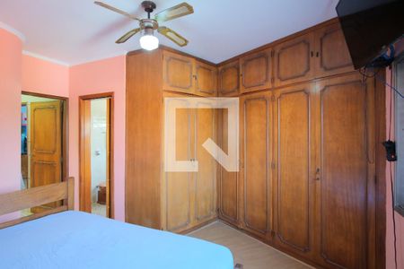 Casa à venda com 220m², 3 quartos e 5 vagasSuíte