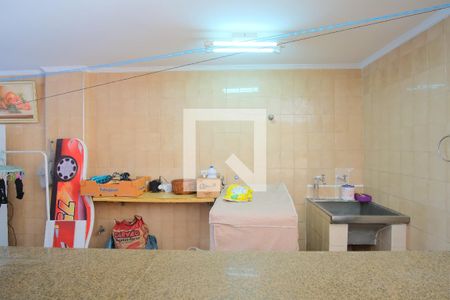 Casa à venda com 220m², 3 quartos e 5 vagasÁrea de Serviço