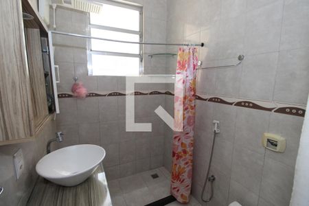 Apartamento para alugar com 80m², 3 quartos e sem vagaBanheiro