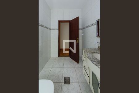 Casa à venda com 150m², 3 quartos e 2 vagasBanheiro