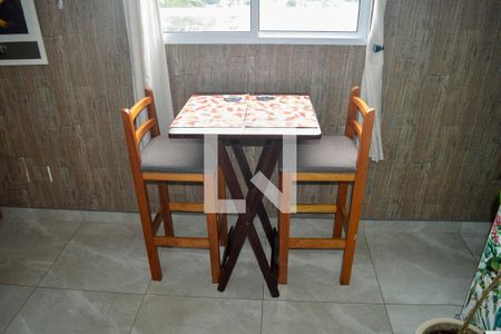 Sala/Cozinha de apartamento à venda com 2 quartos, 38m² em Chácara Seis de Outubro, São Paulo