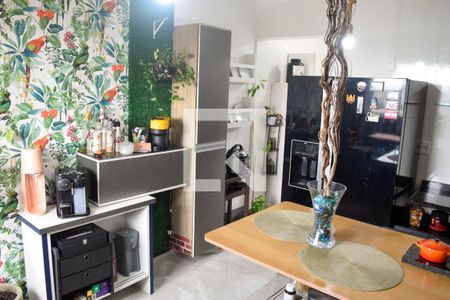 Sala/Cozinha de apartamento à venda com 2 quartos, 38m² em Chácara Seis de Outubro, São Paulo