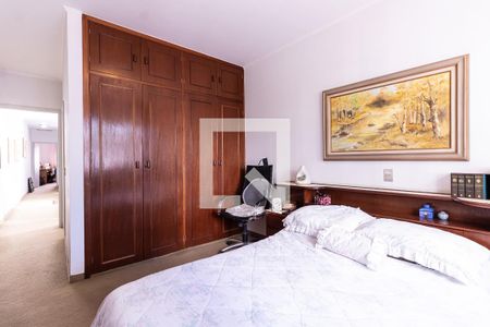 Casa à venda com 200m², 3 quartos e 2 vagas Casa à venda com 200m², 3 quartos e 2 vagasSuíte