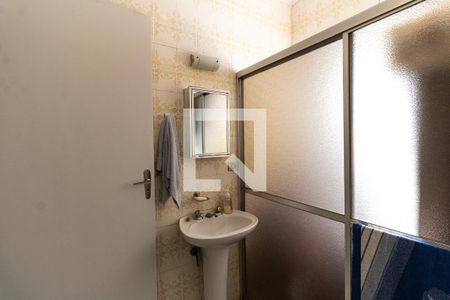 Casa à venda com 200m², 3 quartos e 2 vagas Casa à venda com 200m², 3 quartos e 2 vagasBanheiro da Suíte