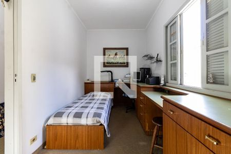 Casa à venda com 200m², 3 quartos e 2 vagas Casa à venda com 200m², 3 quartos e 2 vagasQuarto 2