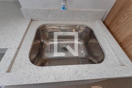 Apartamento para alugar com 59m², 2 quartos e 1 vagaÁrea e serviço 