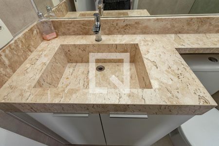 Apartamento para alugar com 59m², 2 quartos e 1 vagaBanheiro da suíte 