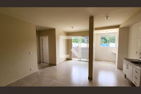 Sala de apartamento para alugar com 2 quartos, 56m² em Vila Tupi, Várzea Paulista