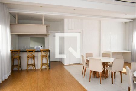 Apartamento para alugar com 41m², 2 quartos e 1 vaga Apartamento para alugar com 41m², 2 quartos e 1 vagaÁrea comum - Salão de festas