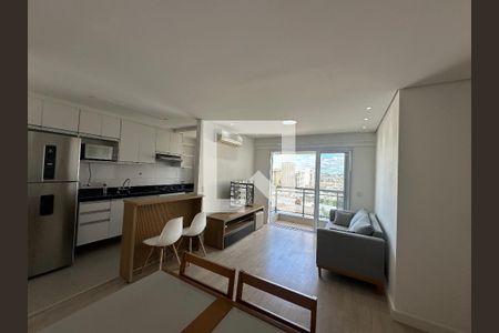 Sala de apartamento para alugar com 1 quarto, 55m² em Alphaville Industrial, Barueri