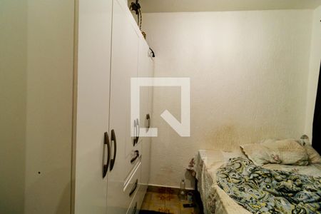 Casa à venda com 78m², 3 quartos e 2 vagasQuarto 3