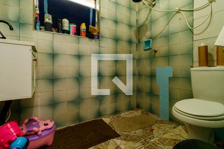 Casa à venda com 78m², 3 quartos e 2 vagasBanheiro 1