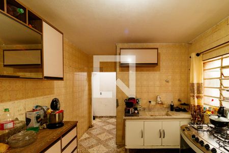 Casa à venda com 78m², 3 quartos e 2 vagasCozinha 1