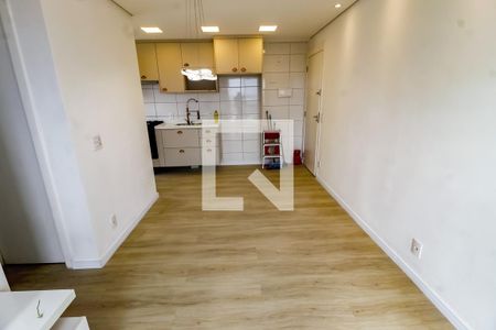 Sala de apartamento para alugar com 2 quartos, 42m² em Parque Reboucas, São Paulo