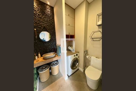 Apartamento para alugar com 80m², 2 quartos e 1 vaga Apartamento para alugar com 80m², 2 quartos e 1 vagaÁrea de Serviço e Lavabo