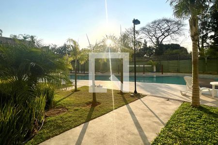 Apartamento para alugar com 80m², 2 quartos e 1 vaga Apartamento para alugar com 80m², 2 quartos e 1 vagaÁrea comum - Piscina