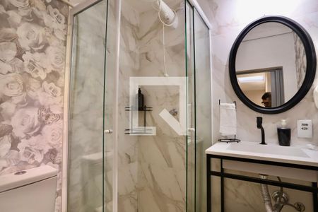 Casa à venda com 274m², 6 quartos e 1 vaga Casa à venda com 274m², 6 quartos e 1 vagaBanheiro/Suíte 1