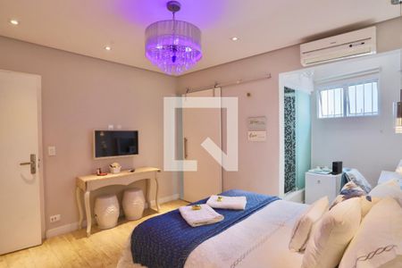 Casa à venda com 274m², 6 quartos e 1 vaga Casa à venda com 274m², 6 quartos e 1 vagaSuíte 3