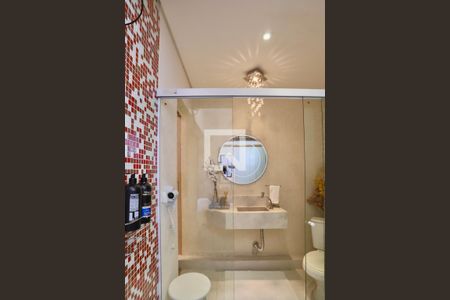 Casa à venda com 274m², 6 quartos e 1 vaga Casa à venda com 274m², 6 quartos e 1 vagaBanheiro/Suíte 4