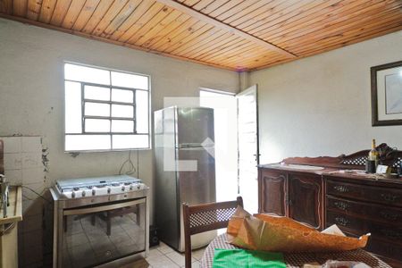 Casa à venda com 108m², 3 quartos e 3 vagas Casa à venda com 108m², 3 quartos e 3 vagasEdícula