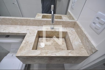 Apartamento para alugar com 54m², 2 quartos e sem vagaBanheiro
