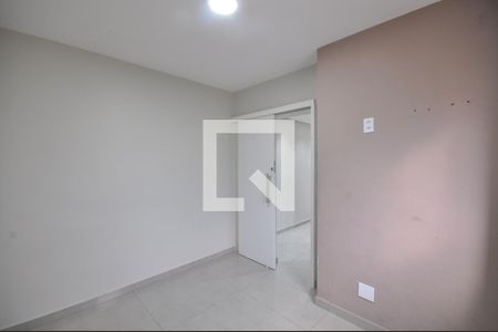 Quarto 1 de apartamento para alugar com 2 quartos, 54m² em Jardim Modelo, São Paulo